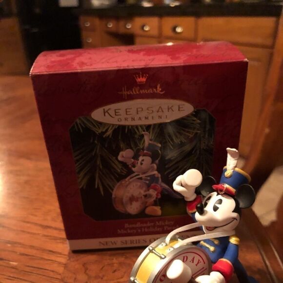 1997 Bandleader Mickey-Mickey’s Holiday Parade - Picture 1 of 4